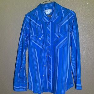Wrangler pearl snap shirt